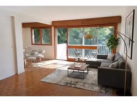 appartement familial 5 pièces – balcon filant – résidence les hauts du bois