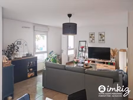 appartement 3 pièces avec balcon et grand garage