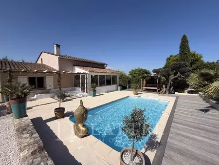 superbe maison meublee avec piscine - le rouret