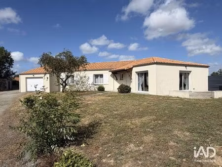 maison à vieillevigne (44116)