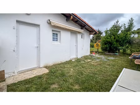 haut boucau - limite tarnos : t2 avec terrain de 541 m² et un fort potentiel d'évolution
