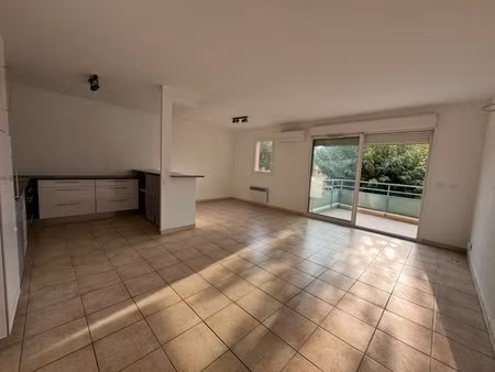 appartement à louer t3 istres (13)
