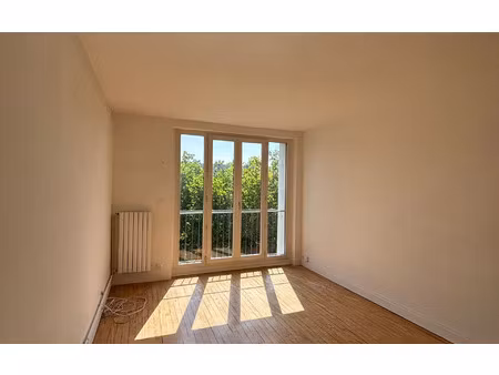 location appartement  m² t-2 à le havre  630 €