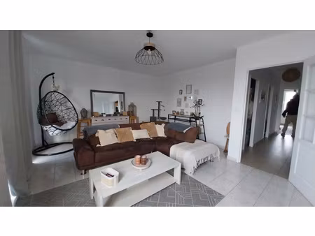 périgueux quartier toulon t4 de 98 m2 au 2eme