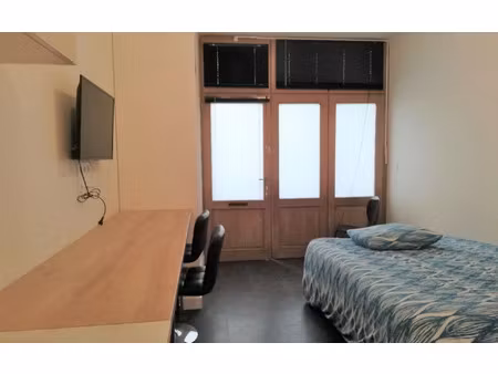 location appartement  m² t-1 à poitiers  398 €