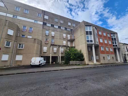 t3 rue de sillery avec parking