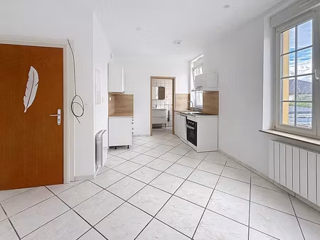 yutz - appartement f1 bis de 35 80 m2 -- loyer 670 - eur charg