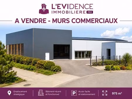 a vendre local d'activités de 975m2  en emplacement n°1 à pornichet