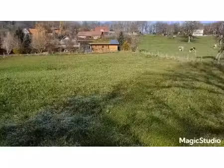 terrain borné de 1 190 m² à sainte anne à 30 min de pontarlier