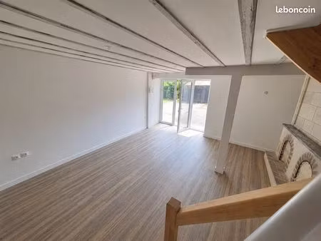 appartement meublé t2 bord de loire - 500