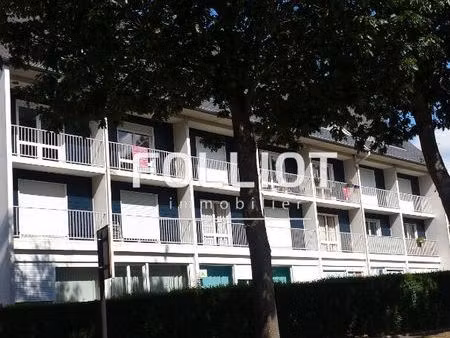 studio 1 pièce 28 m²