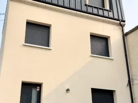 maison 5pièces 159 m² +jardin/interphone