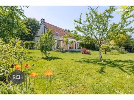 maison 5 pièces 143 m²