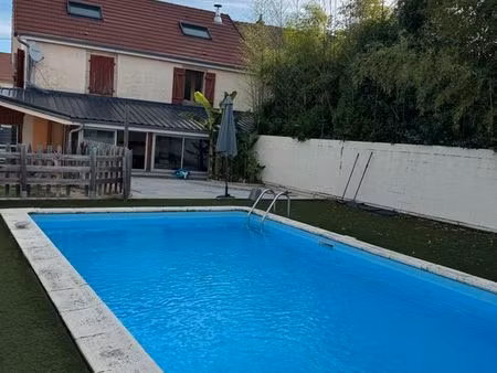 maison de village