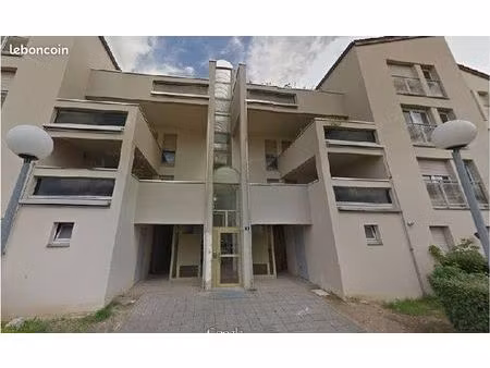 appartement 3 pièces 102 m²