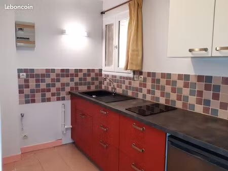 studio 1 pièce 22 m²