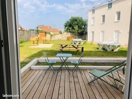studio 18m² meublé avec grande terrasse pres des université lyon 2 et lumière bron  iut br