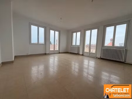 appartement 5 pièces 100 m²