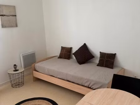 studio meubles - quartier saint marceau