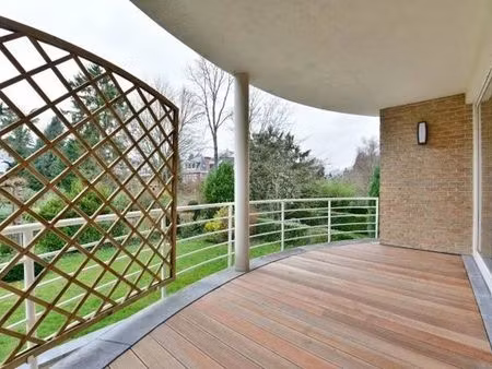 appartement à louer à ixelles € 2.550 (lovkr) - eurorent | zimmo