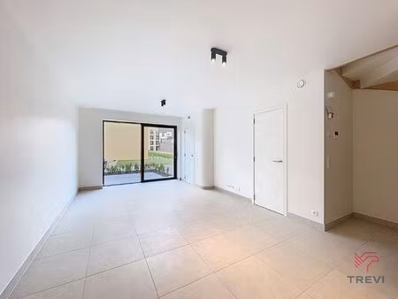 duplex à louer à avenue georges rodenbach 65 laeken (vbe30521)