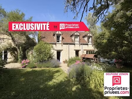 exclusivité - ensemble immobilier comprenant auberge + 3 gites avec piscine et tennis dans