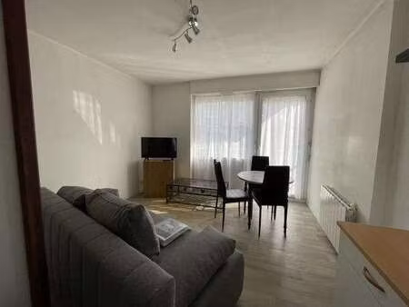 location appartement 2 pièces meublé à hérouville-saint-clair péripherie (14200) : à louer