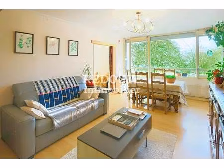 a vendre : appt t4 avec garage et loggias – secteur europe