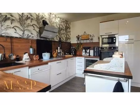 maison 4 chambres  sous-sol  terrain 2000m²