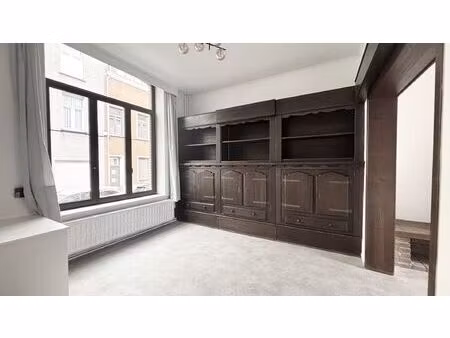 maison à louer à rue de la confiance 11 etterbeek (vbe30595)