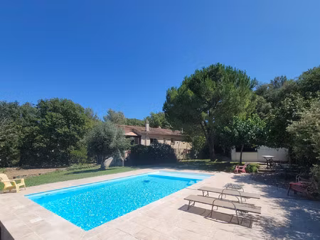 vente maison 8 pièces 193 m² évenos (83330)