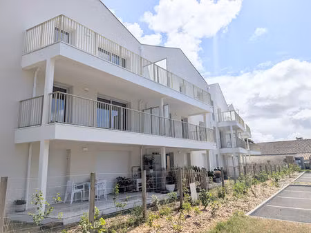 appartement t3 de 60 m² en état neuf au fenouiller