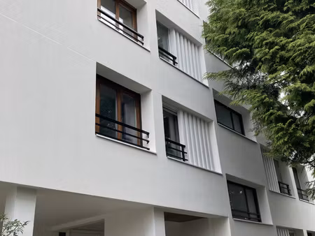 t3 meuble avec parking