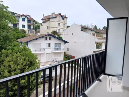 saint-jean-de-luz centre - appartement 2 pièces avec balcon
