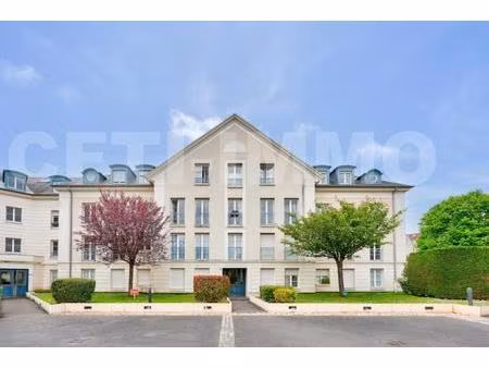 appartement 4 pièce(s) 92 m2