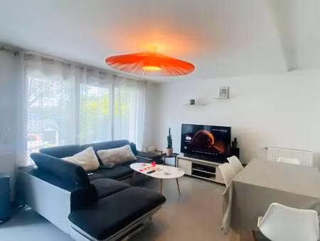 vente maison à angers (49000) : à vendre / 70m² angers