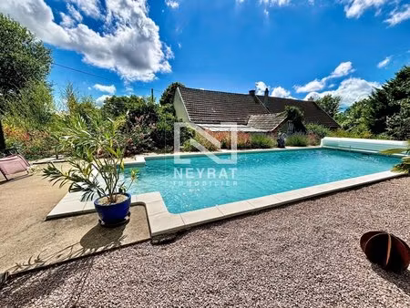 maison avec gîtes et piscine