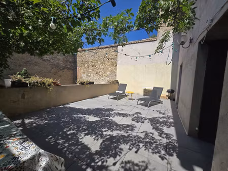 pezenas centre vigneronne terrasse + cour