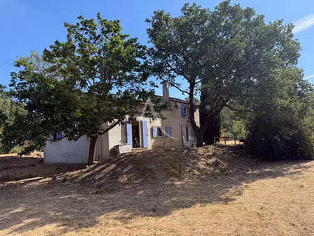 maison de 95 m² sur 5800 m²