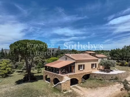maison saint-hippolyte-le-graveyron - 5 chambres - 250m²