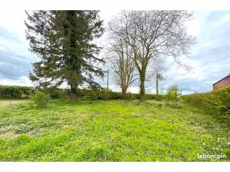 terrain 1 083 m² abancourt