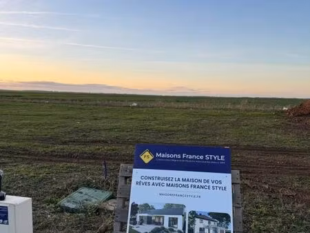 terrain 710 m² bayeux