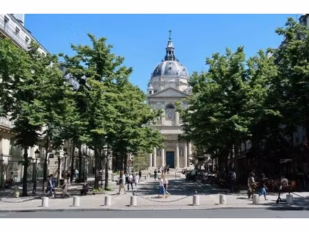 location commerce paris 75005 658m²