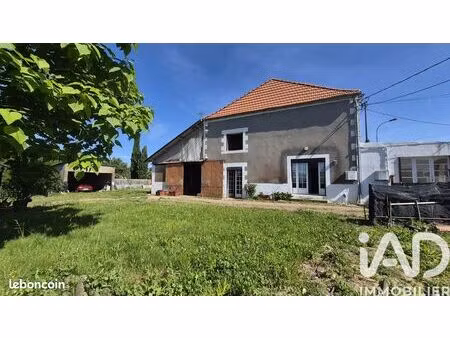 maison 10 pièces 223 m²