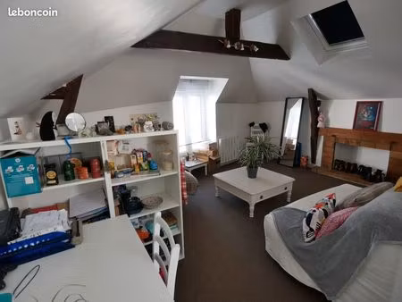 appartement t1 centre ville proche esa uco