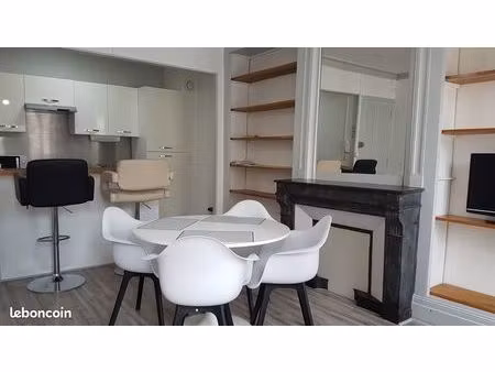 tres beau f2 de 45 m2   meublé avec parking