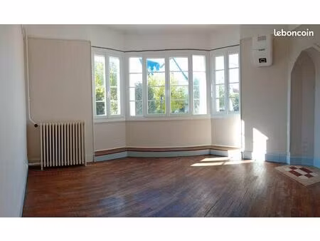 loue t2 lumineux dijon 46 m2 cuisine équipée quartier montchapet