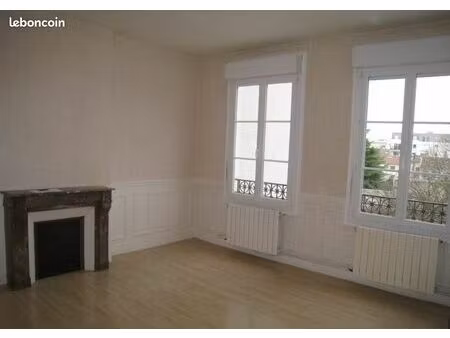 loue f2 - 2 pièces + cuisine · 60 m² · rue emile zola - reims 51100