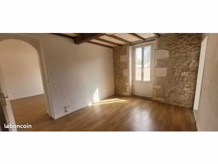bel appartement t2