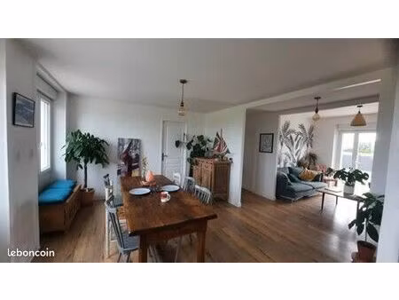 location t3 à roscoff avec vue mer